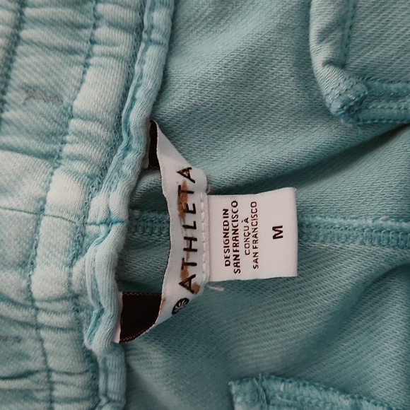 Athleta Farallon Short NWOT Size M - Picture 4 of 9